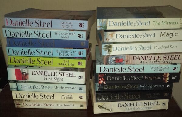 Danielle Steel Novels 18 Paperbacks
